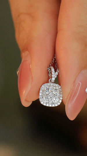 18K White Gold Real Natural Diamond Pendant Necklace for Women