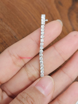 11.55 CT Lab 17 Inches Graduated Tennis Bracelet