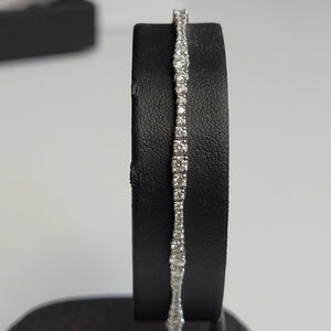 Wavy Graduated Diamond Tennis Bracelet