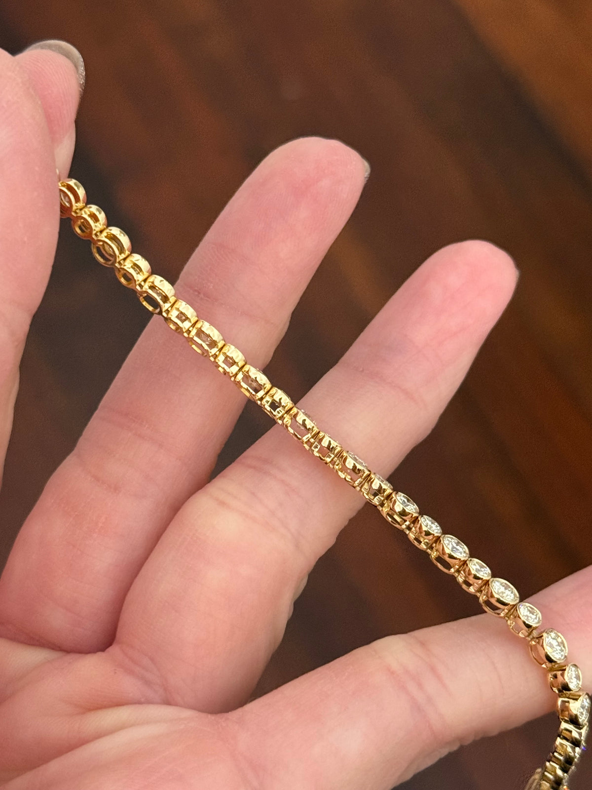Yellow gold bezel set 5.1ct round natural diamond bracelet