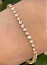 IGI certified 3 prong yellow gold 5.15ct pink and white lab diamond bracelet