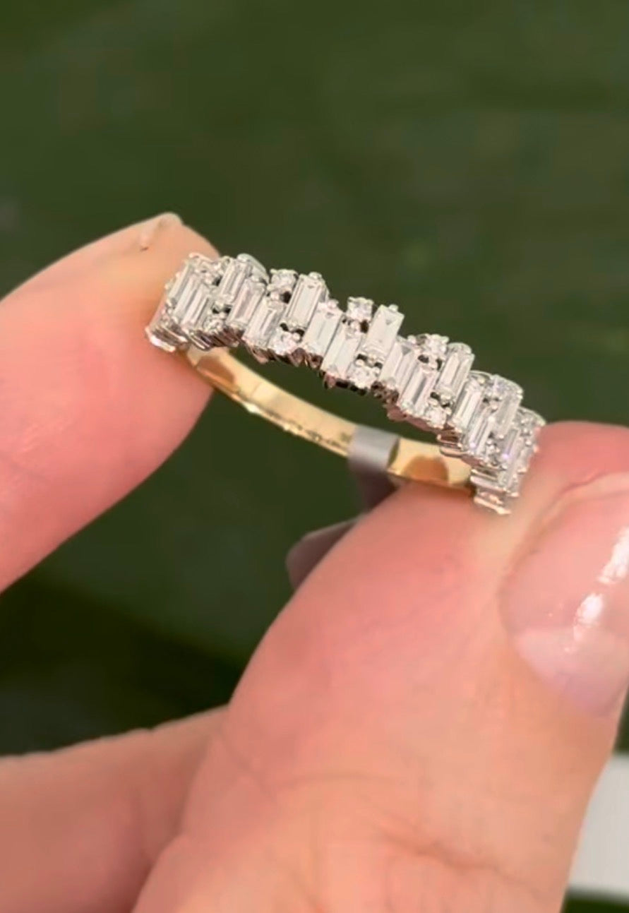 Yellow and white gold baguette and round lab diamond band