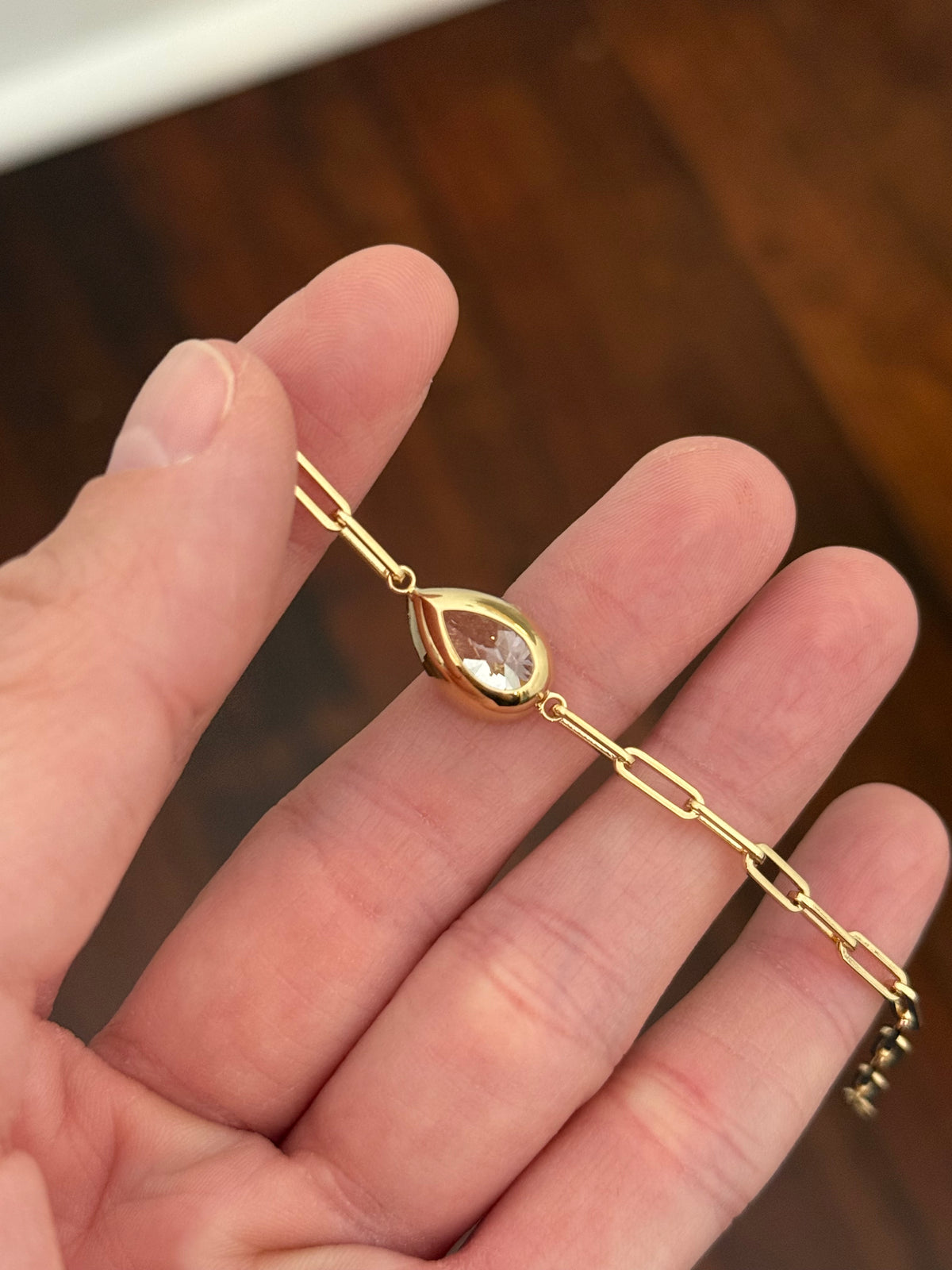 Yellow gold paperclip IGI certified 3.06ct pear shape lab diamond bracelet. Pear measures 13.24x8.22x4.82mm