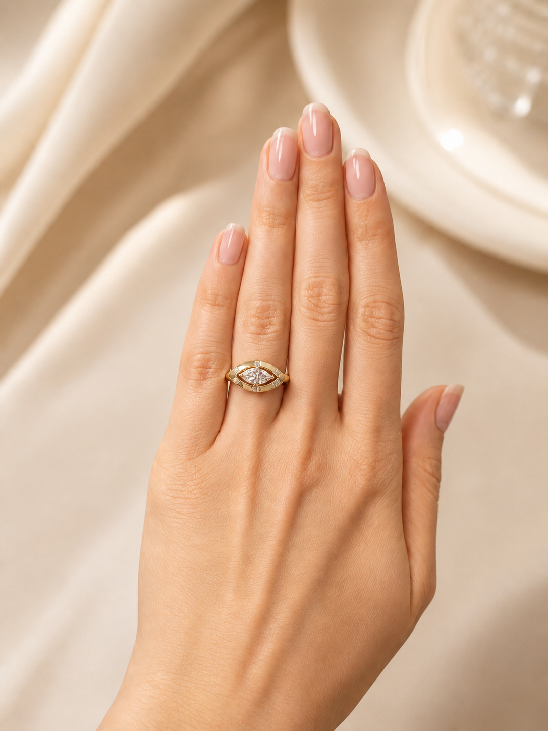 Custom - Made Marquise Lidia Ring 14K Yellow Gold