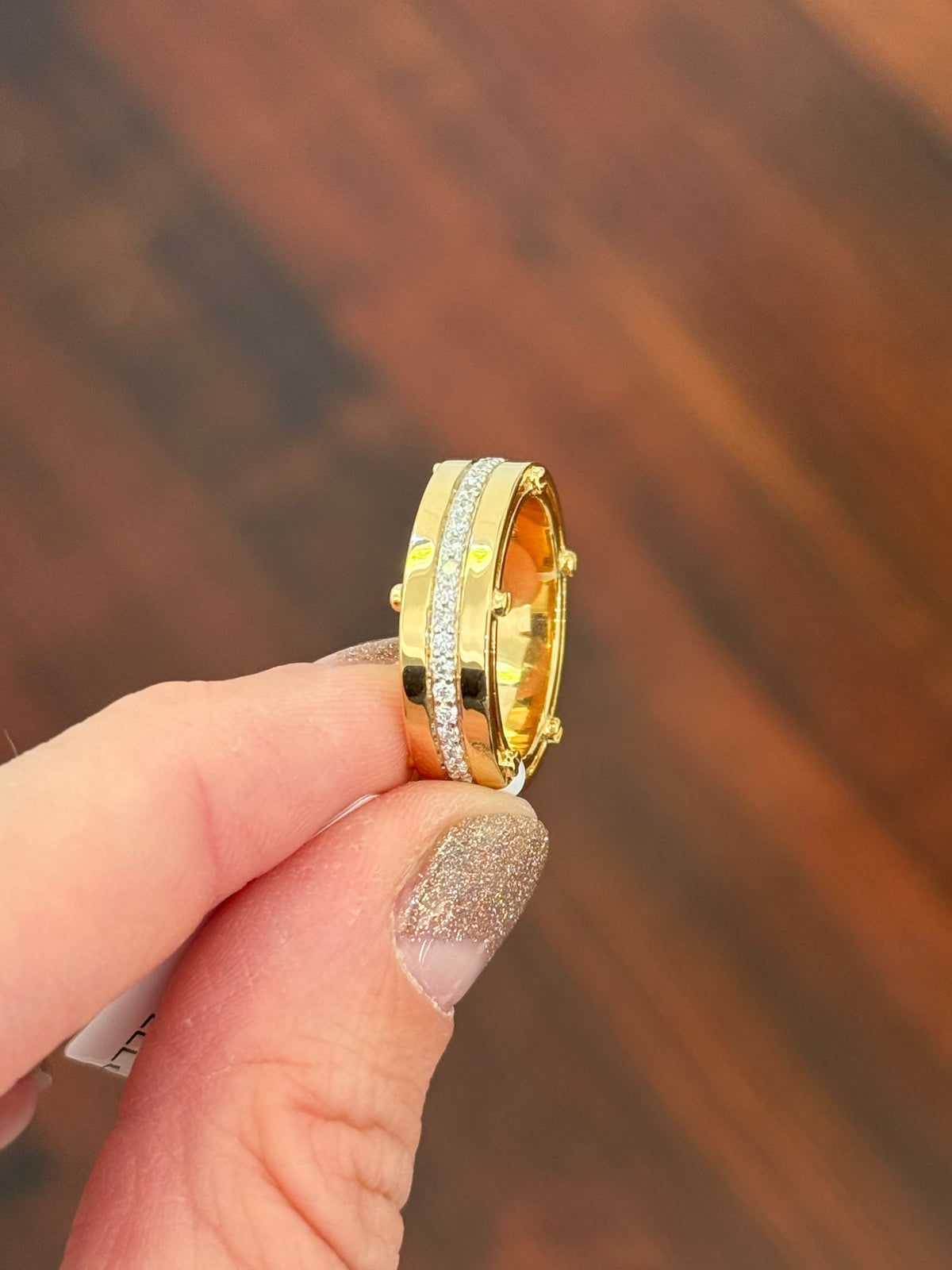 Yellow gold men’s size 7 0.59ct lab diamond band