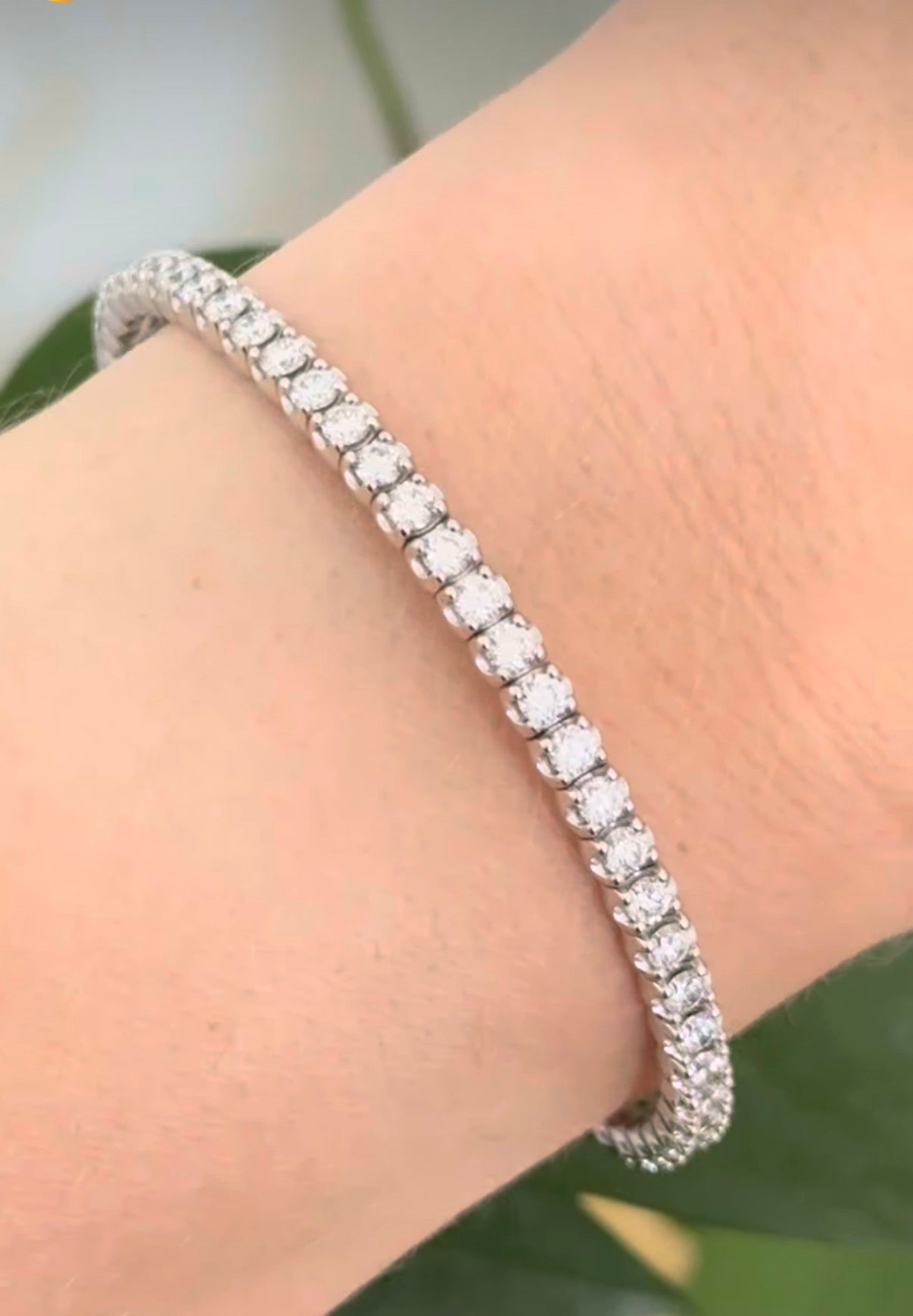 White gold 4ct natural diamond flex bracelet