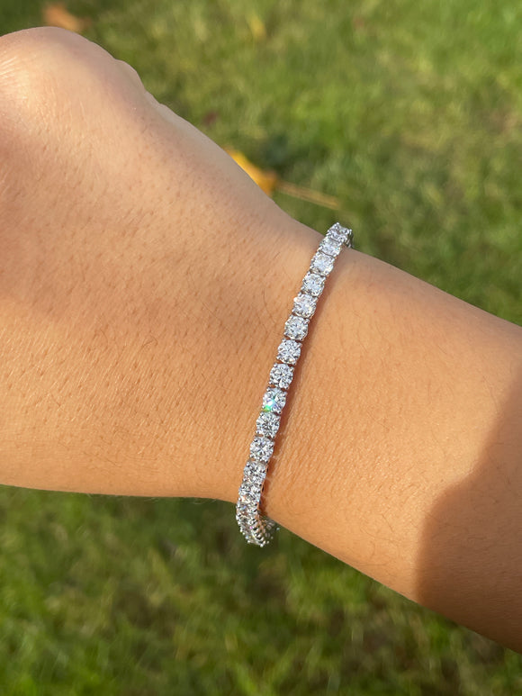 14K Lab 10.16ct EF VVS/VS 6.75inches Graduated Tennies Bracelet