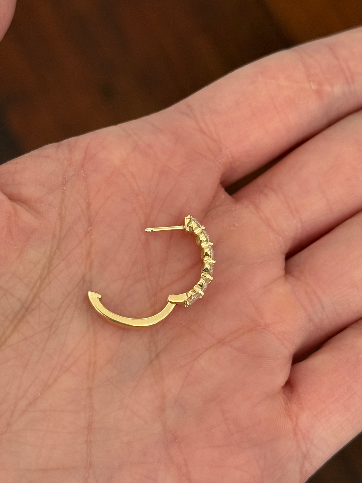 Yellow gold 2.24ct oval lab diamond oval hoops