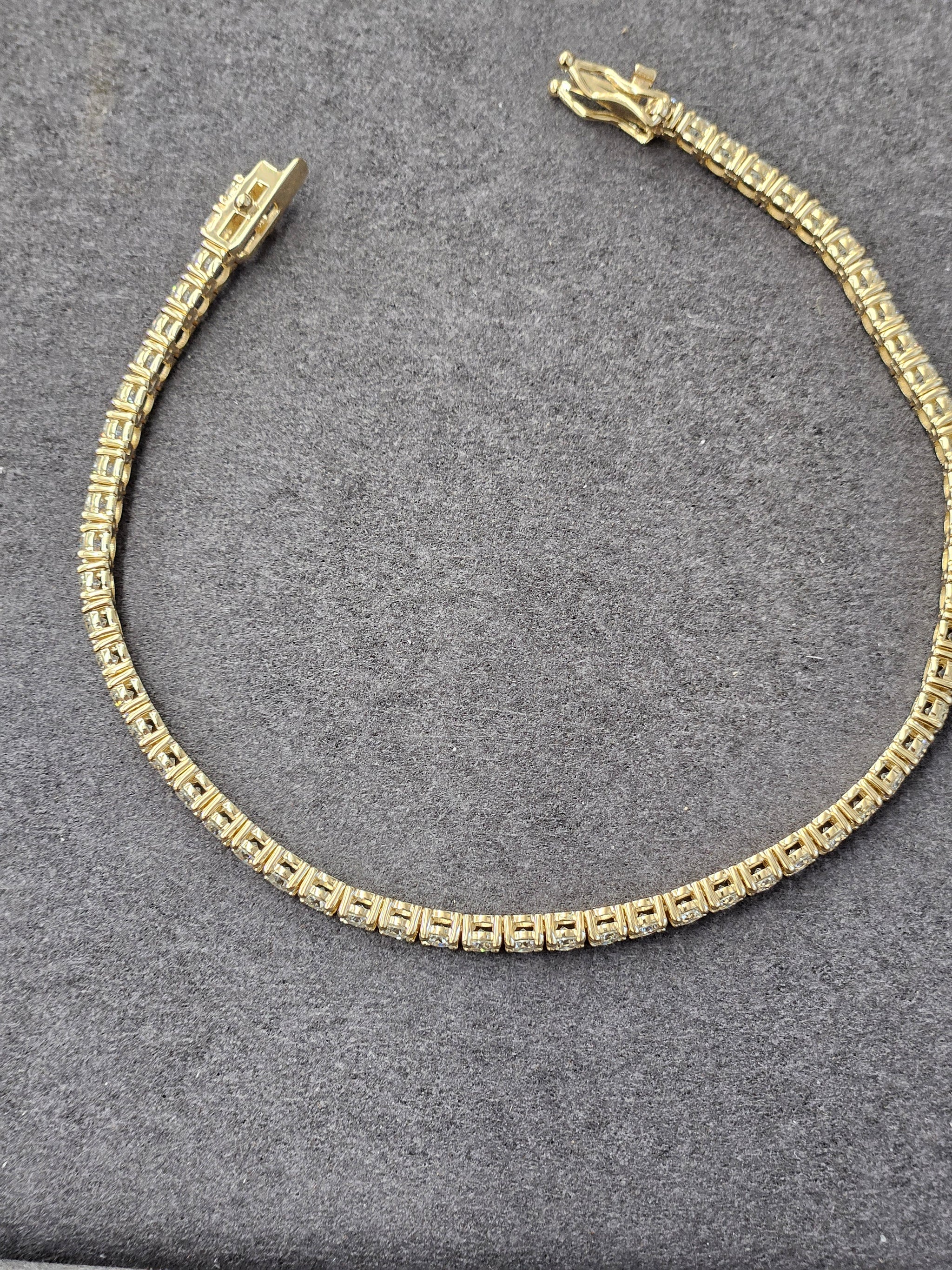 Natural 4.63 ct Diamond Tennis Bracelet 14KY