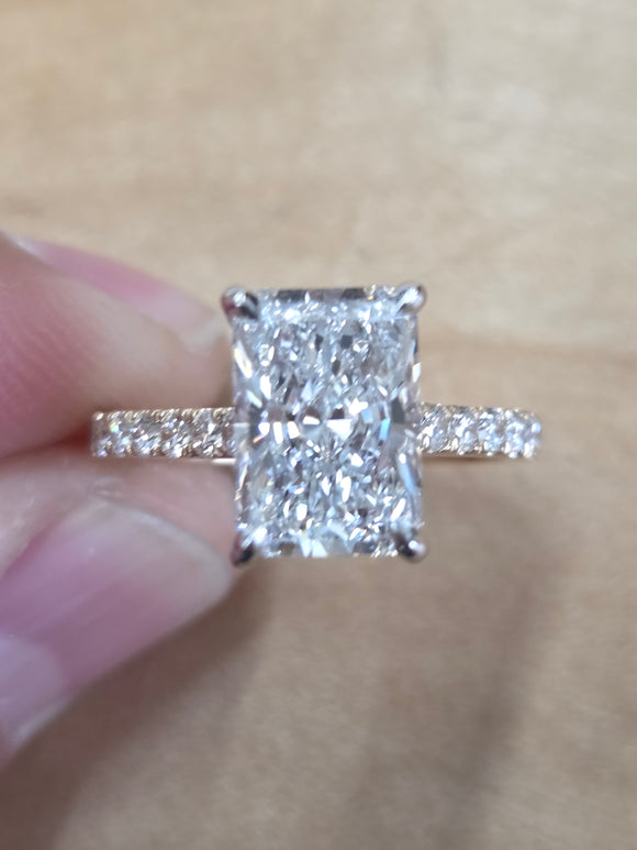 IGI 3.07 DVS2 radiant + 14k two tone ring