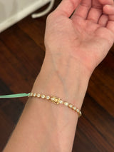 Yellow gold bezel set 5.28ct pear shape natural diamond bracelet
