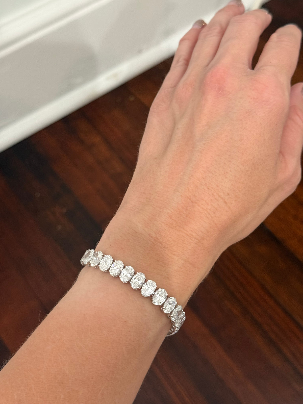 White gold 31.4ct oval lab diamond bracelet