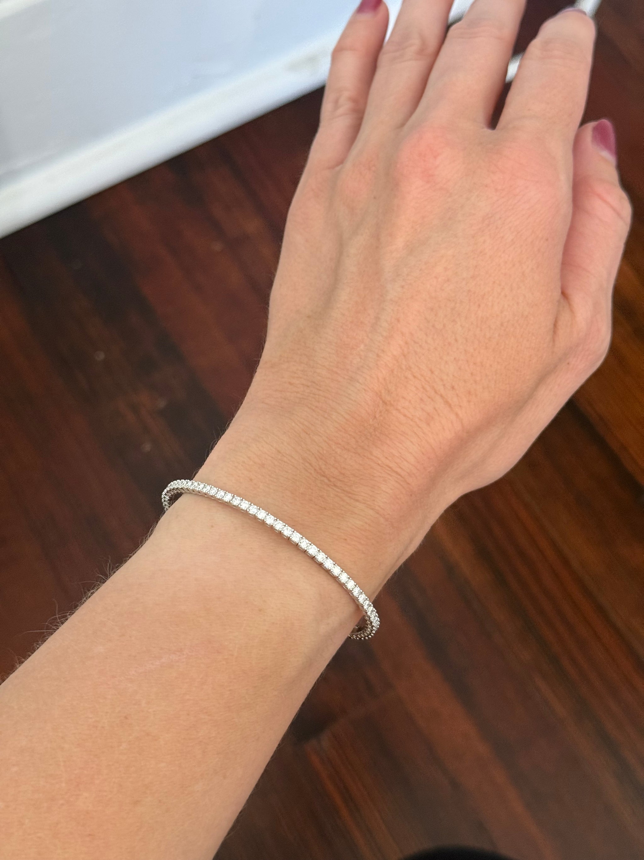 White gold 2.62ct lab diamond flex bracelet