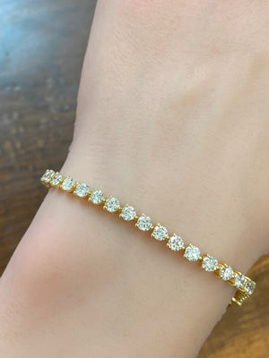 18k Yellow 5.88 CT LAB 3 PRONGS 7.25 INCHES TENNIS BRACELET