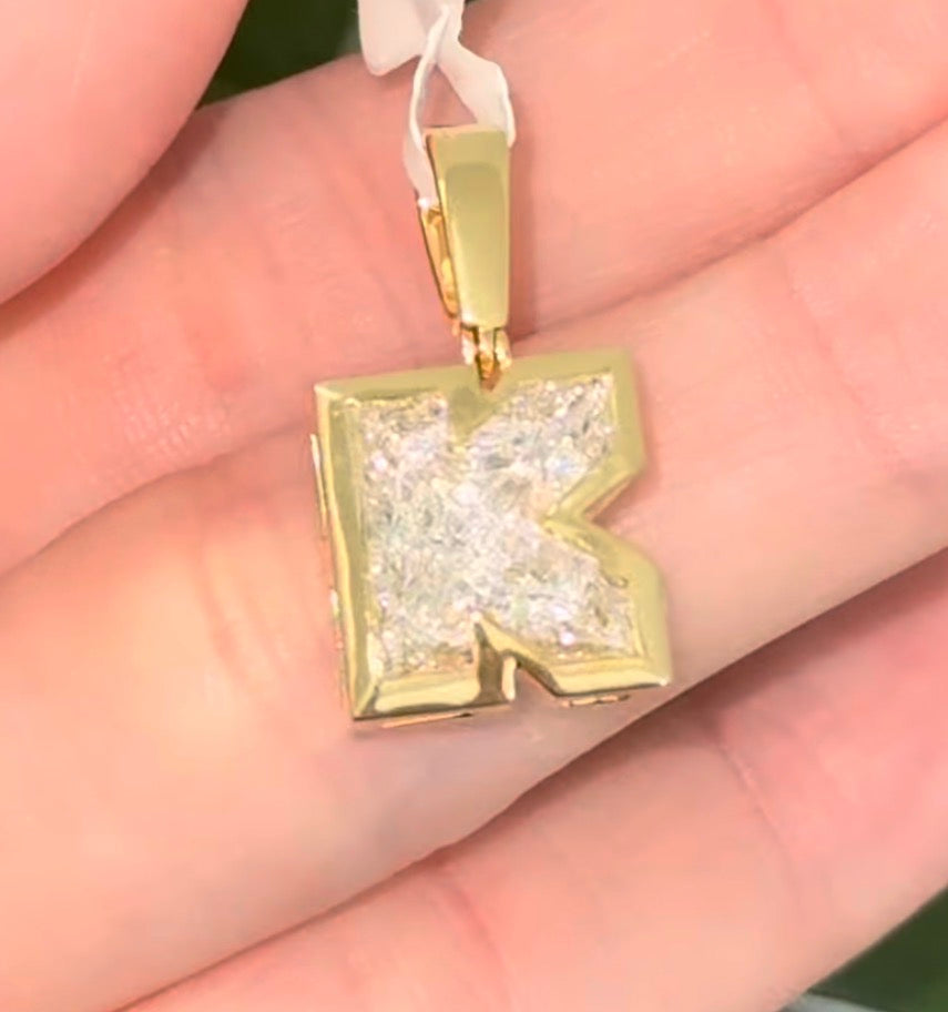 Yellow gold K shaped lab diamond pendant