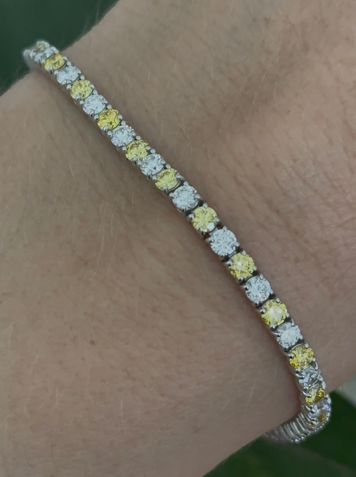 4 prong white gold 5.05ct yellow and white lab diamond tennis bracelet