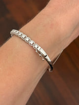 White gold 1.24ct lab diamond bracelet