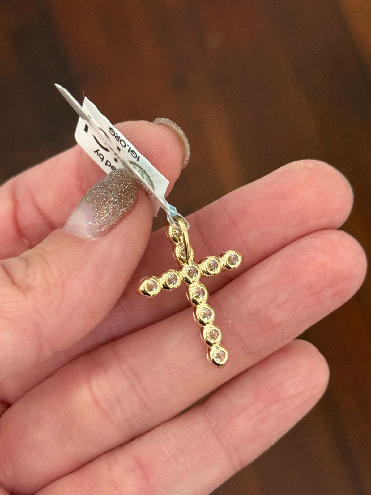 IGI certified yellow gold 1.92ct lab diamond cross pendant