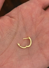 Yellow gold 0.19ct lab diamond oval hoop earrings