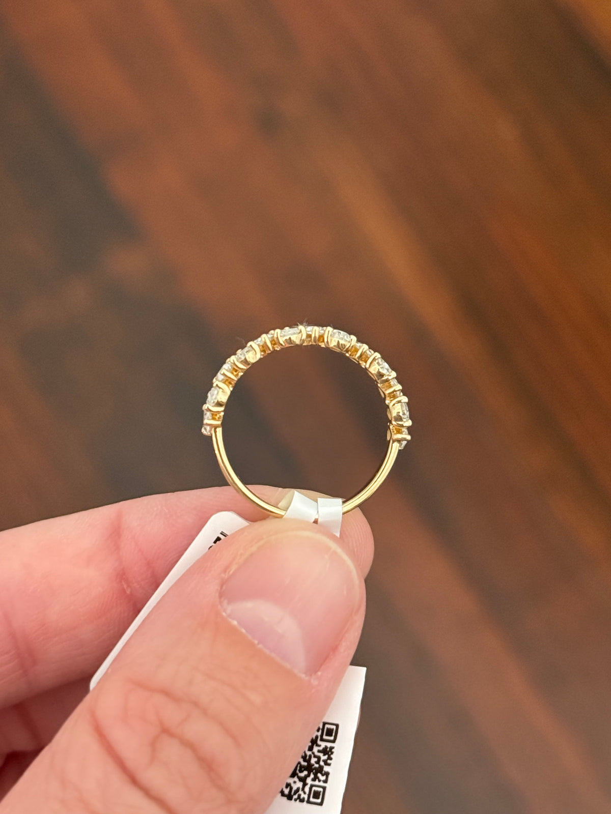 IGI certified 1.57ct pear shaped lab diamond band