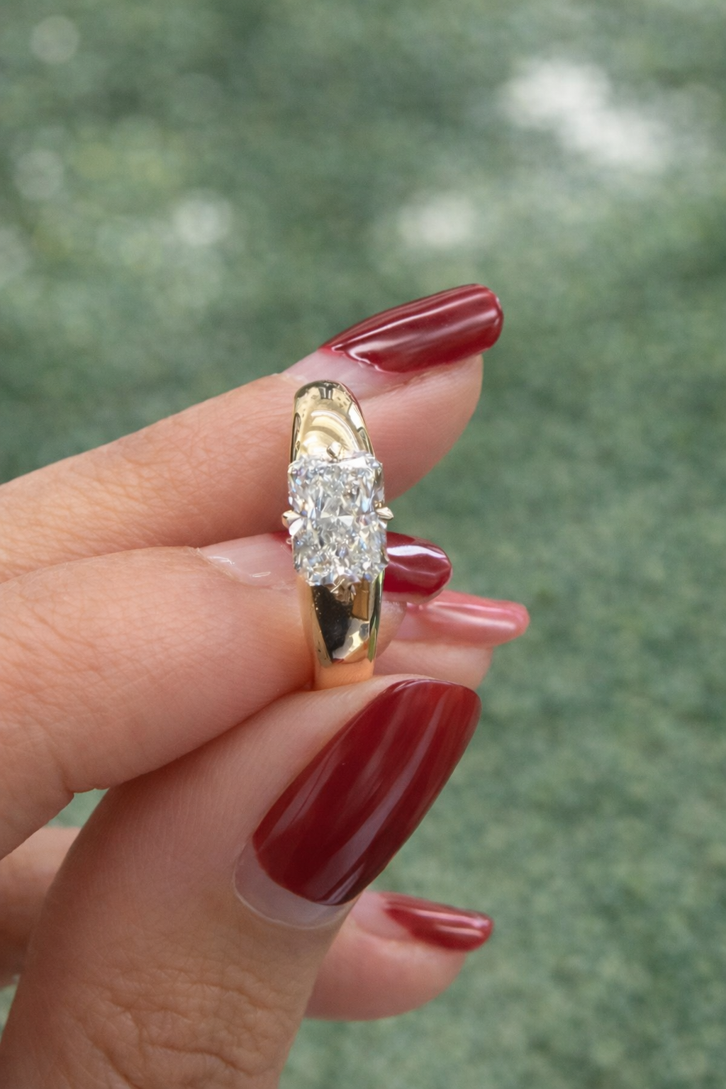 IGI-Certified 1 CT Radiant Chen Ring 14K Yellow Gold