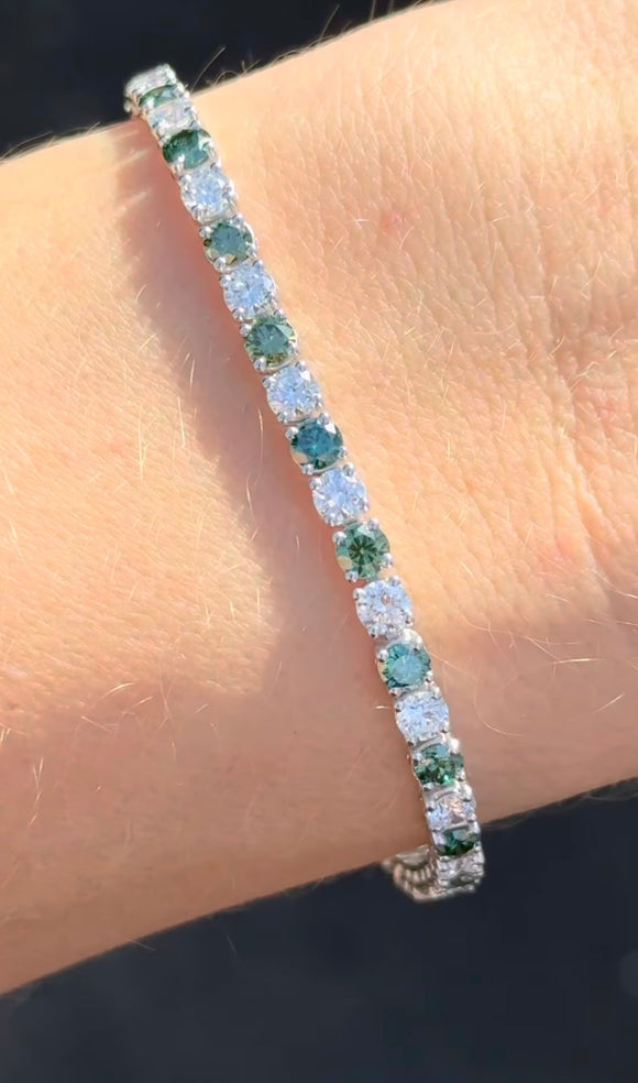 6.77 ct green and white lab diamond tennis bracelet