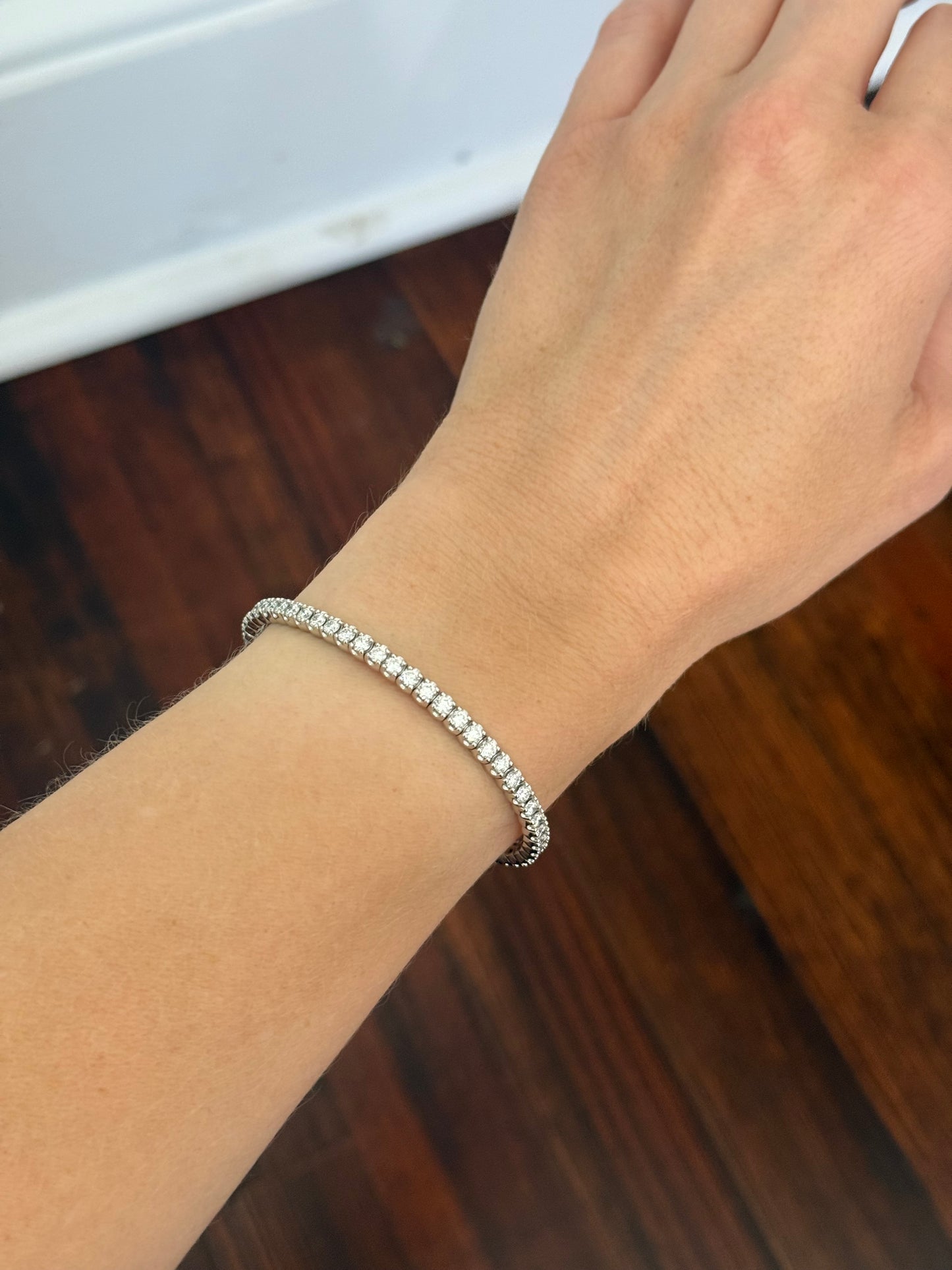 White gold 4ct natural diamond flex bracelet