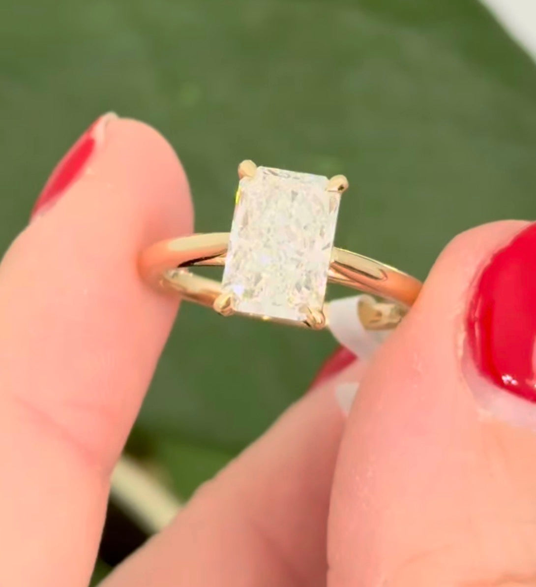Yellow gold IGI certified radiant lab diamond ring