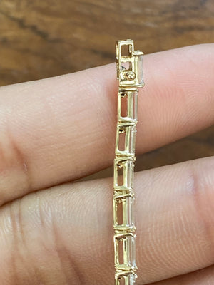 5.15 CT Lab 7 inches Yellow Emerald Bracelet