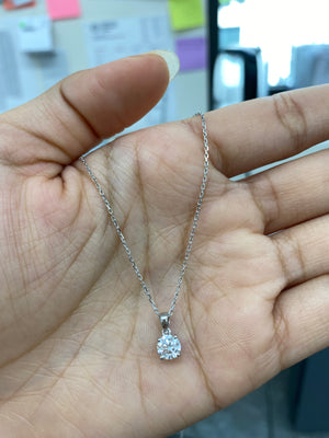 0.66 CT LAB NECKLACE