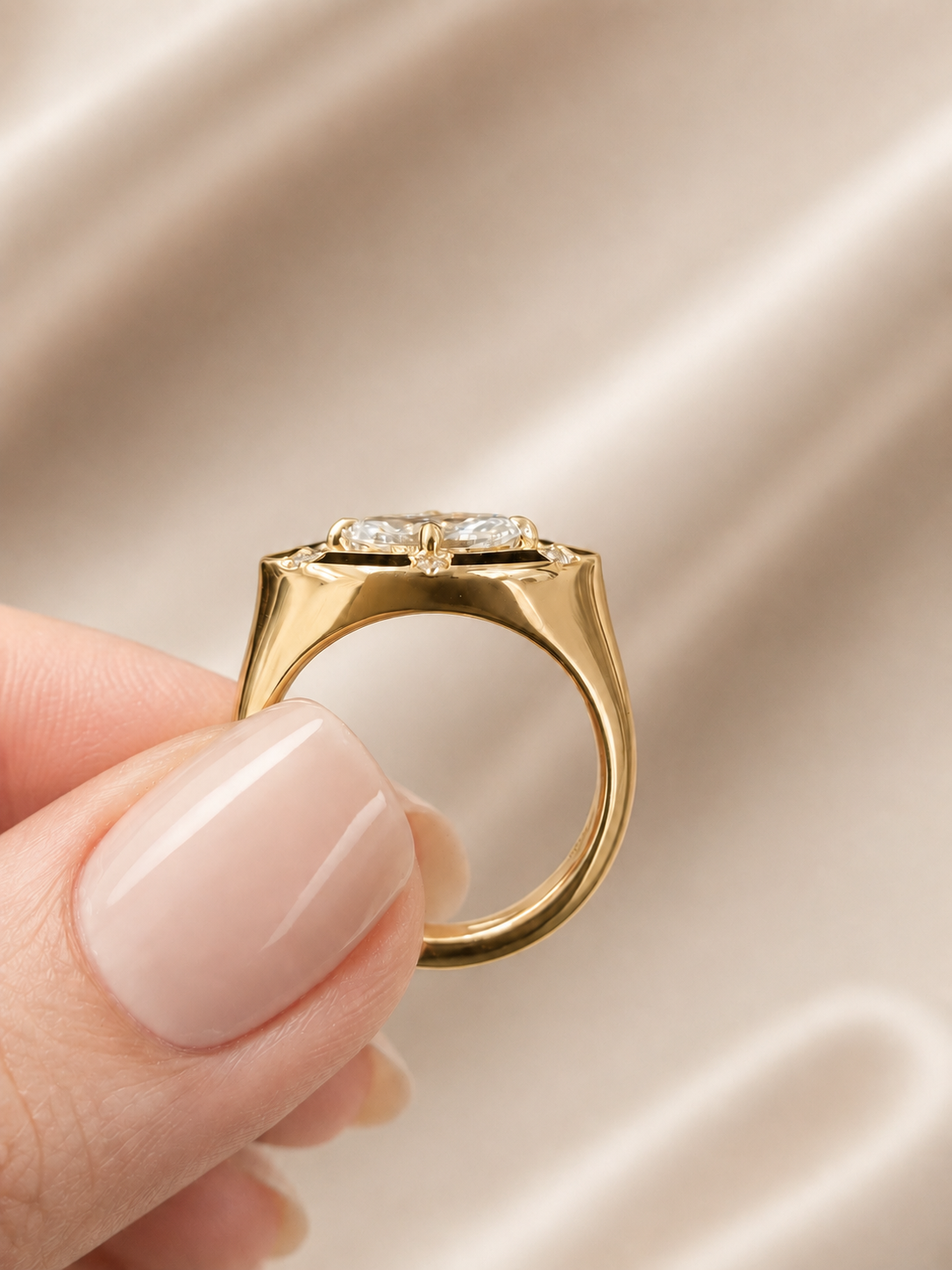 Custom - Made Marquise Lidia Ring 14K Yellow Gold