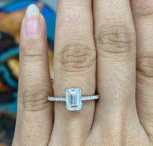 EMERALD CUT 18k White Gold ENGAGEMENT RING