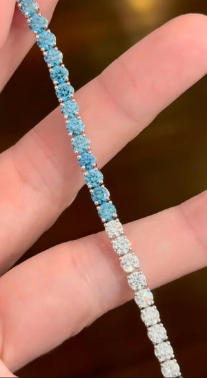 7.81 ct Blue and White Lab Diamond Tennis bracelet