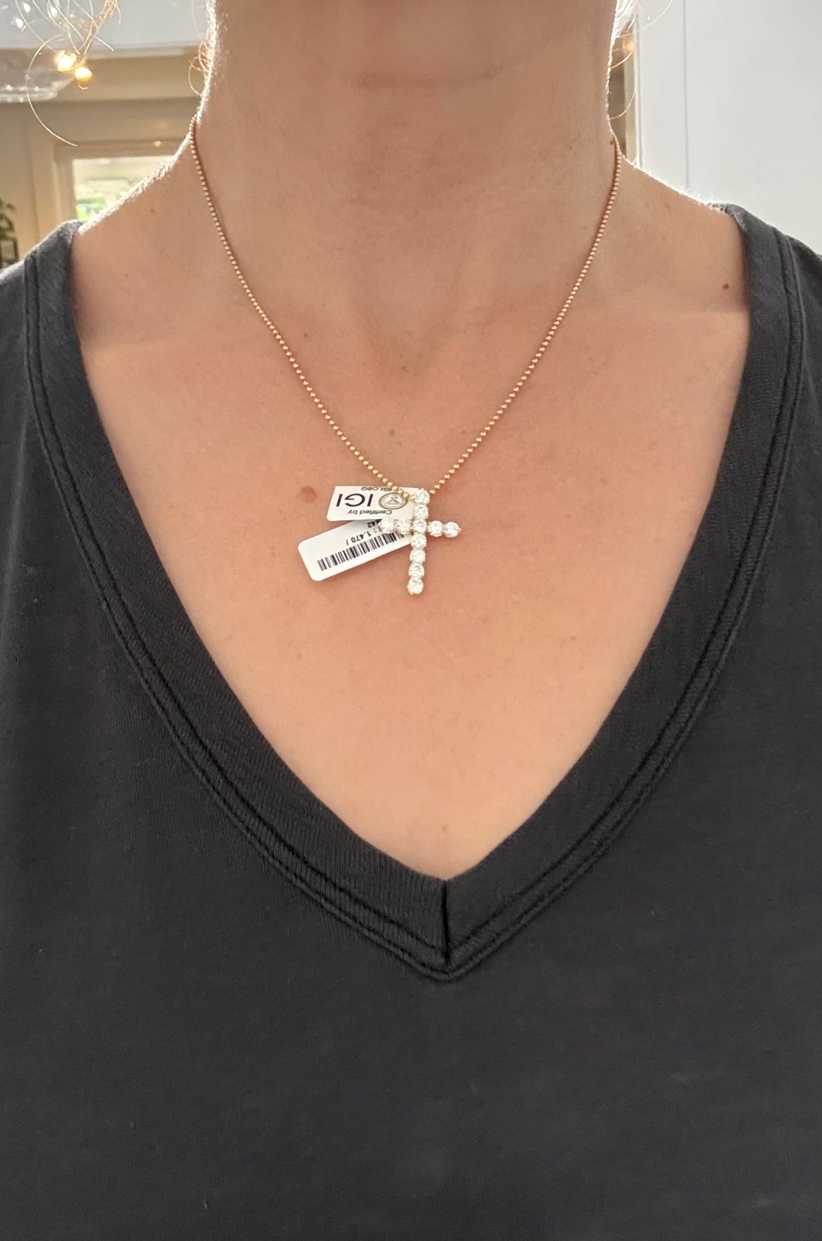 IGI certified yellow gold 1.92ct lab diamond cross pendant
