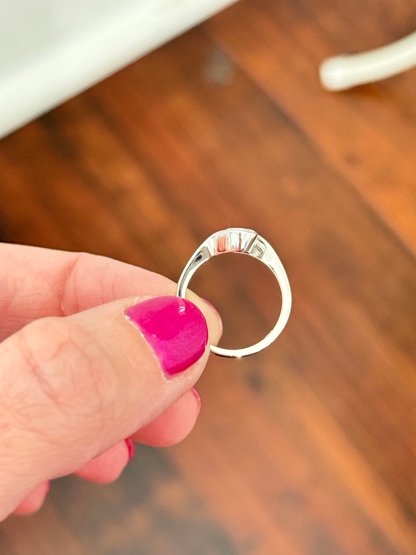 White gold IGI certified 1ct oval lab diamond ring