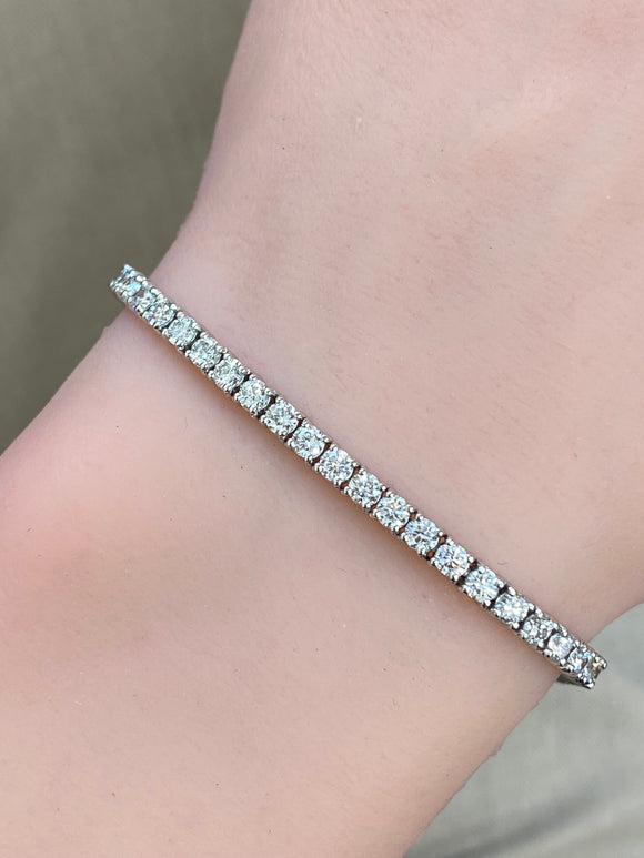 **Size 6inch*4.05 CT LAB 6.5 INCHES TENNIS BRACELET