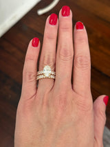 Yellow gold 1.16ct oval lab diamond band