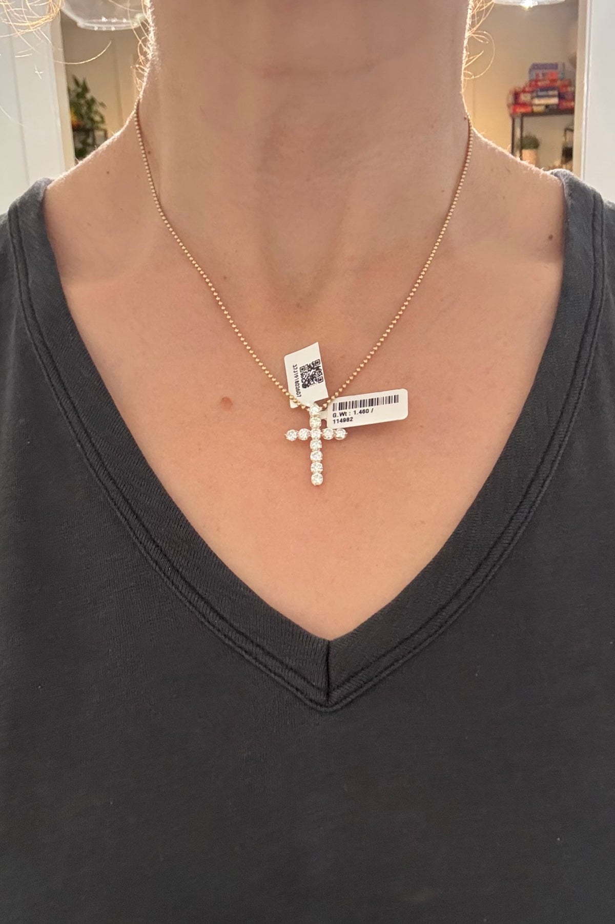 IGI certified yellow gold 1.87ct lab diamond cross pendant