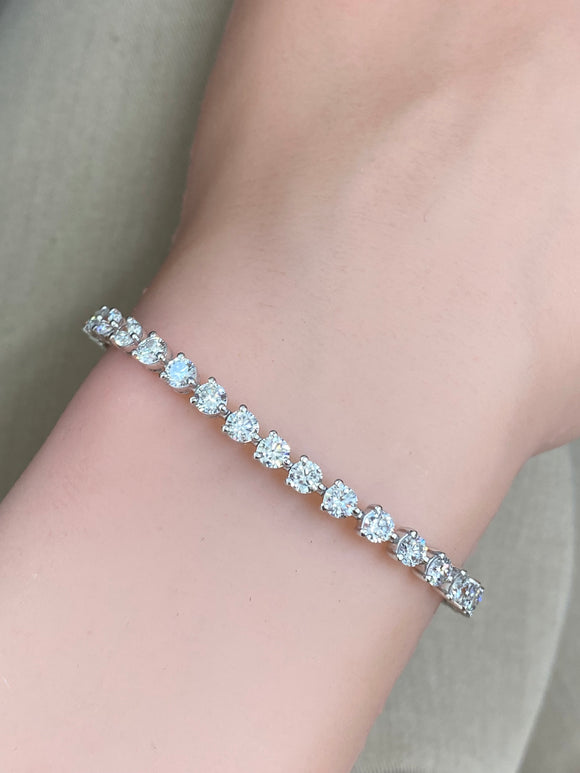 6.77 CT Lab 7.15 inches Tennis Bracelet