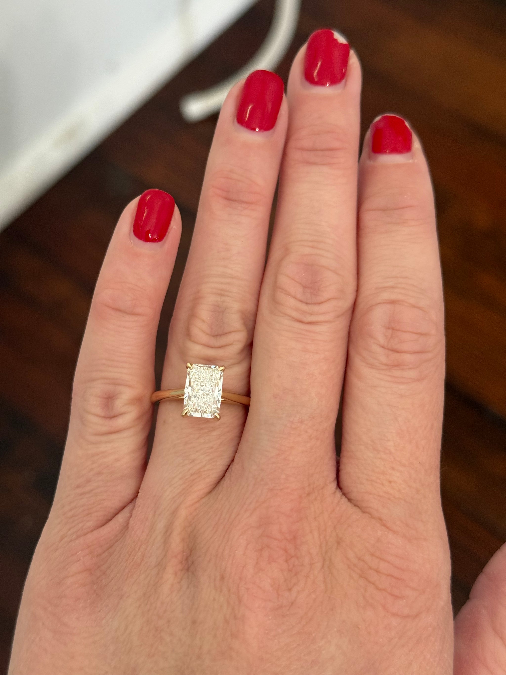 Yellow gold IGI certified radiant lab diamond ring