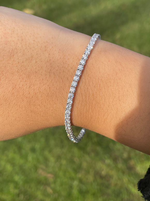 18K Lab 5.39ct EF VVS/VS 7.1inches Tennies Bracelet
