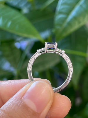 14k 0.43 ctw Diamonds with 1.45 ct Sapphire Ring
