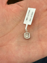 White gold diamond pendant