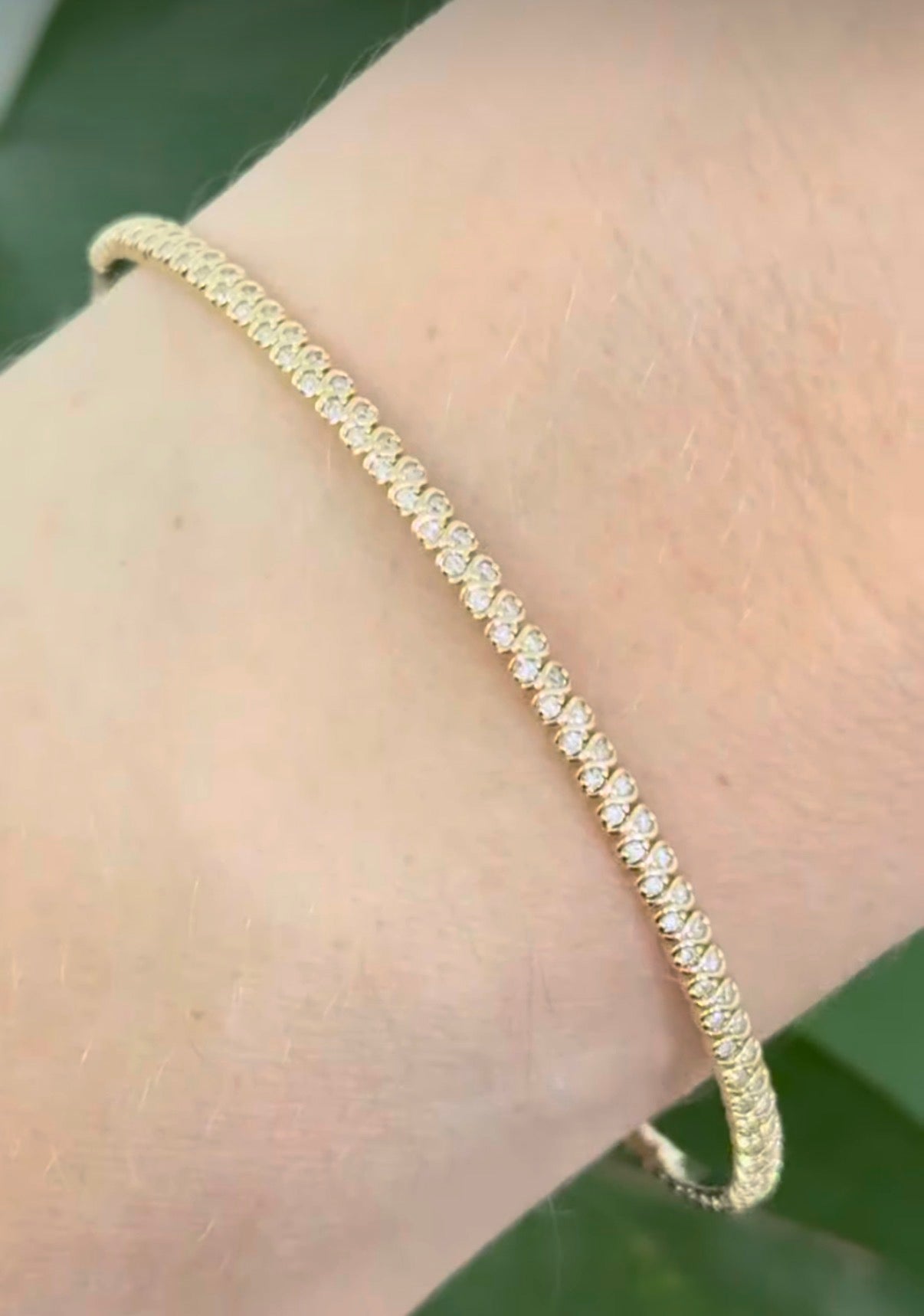 Yellow gold 0.37ct natural diamond flex bracelet