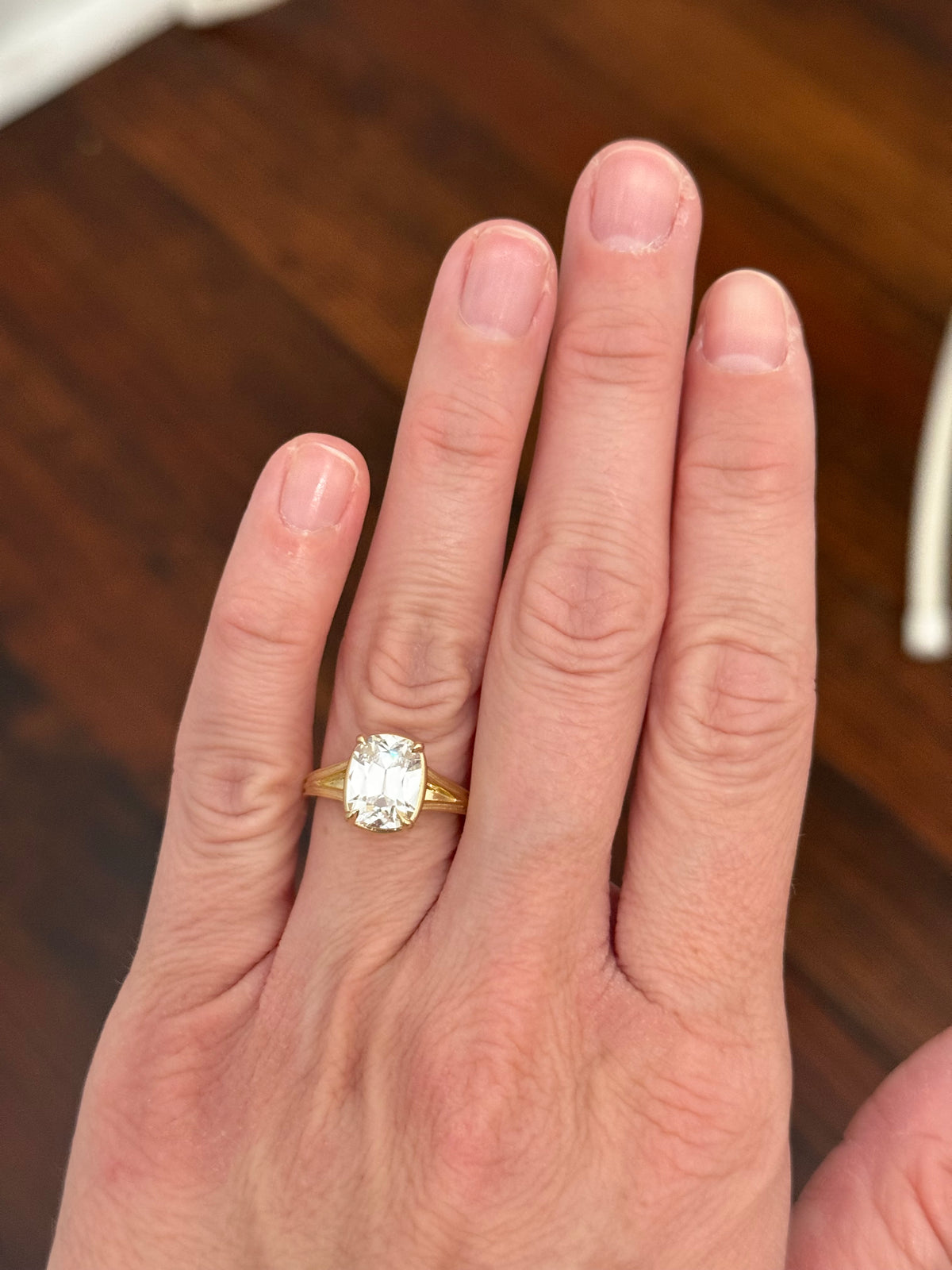 Yellow gold IGI certified 3.11ct antique cushion cut lab diamond ring