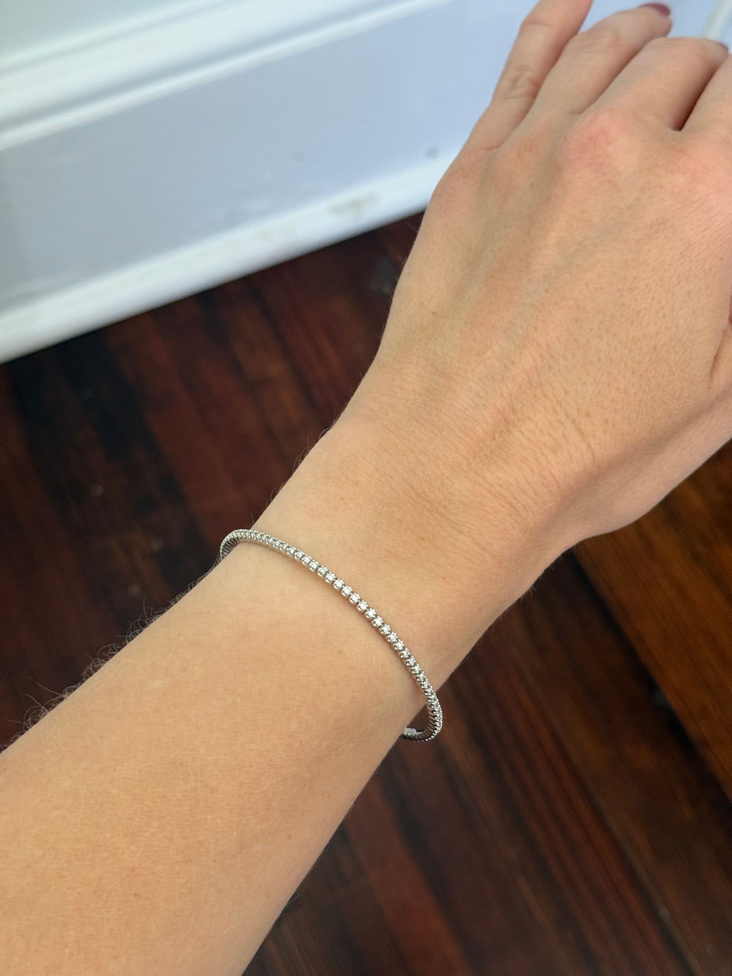 White gold 1ct natural diamond round flex bracelet