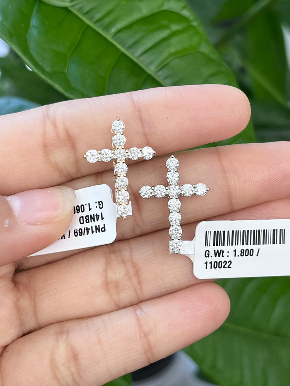 *Premade*  1 CT Lab Diamonds Cross Pendant
