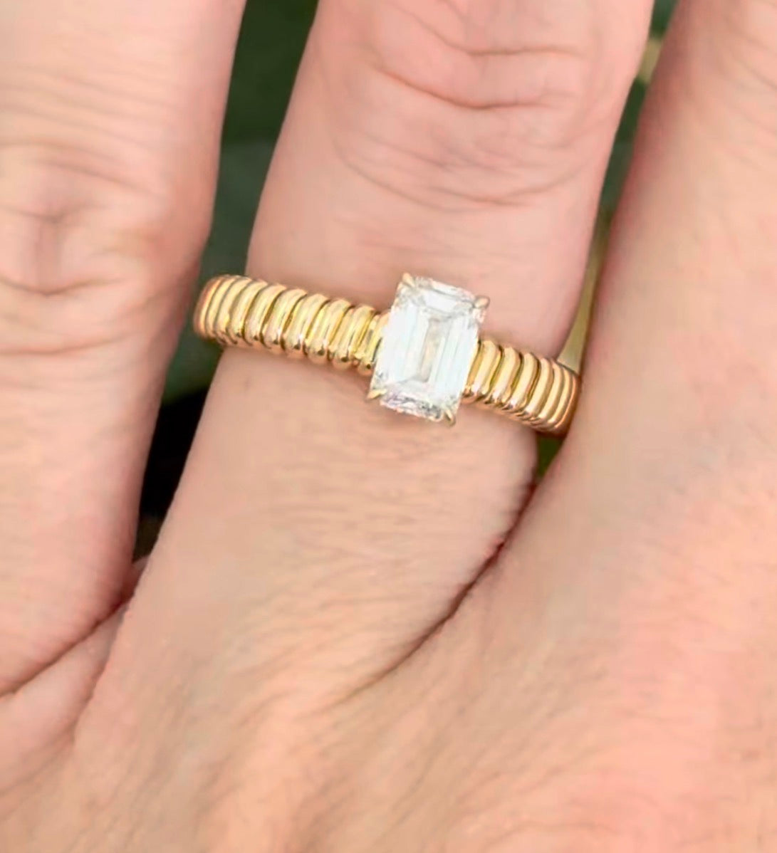 Yellow gold 1.05ct emerald cut lab diamond flex ring