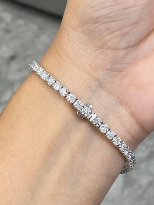 5.71 CT Lab 6.75 Inches Tennis Bracelet