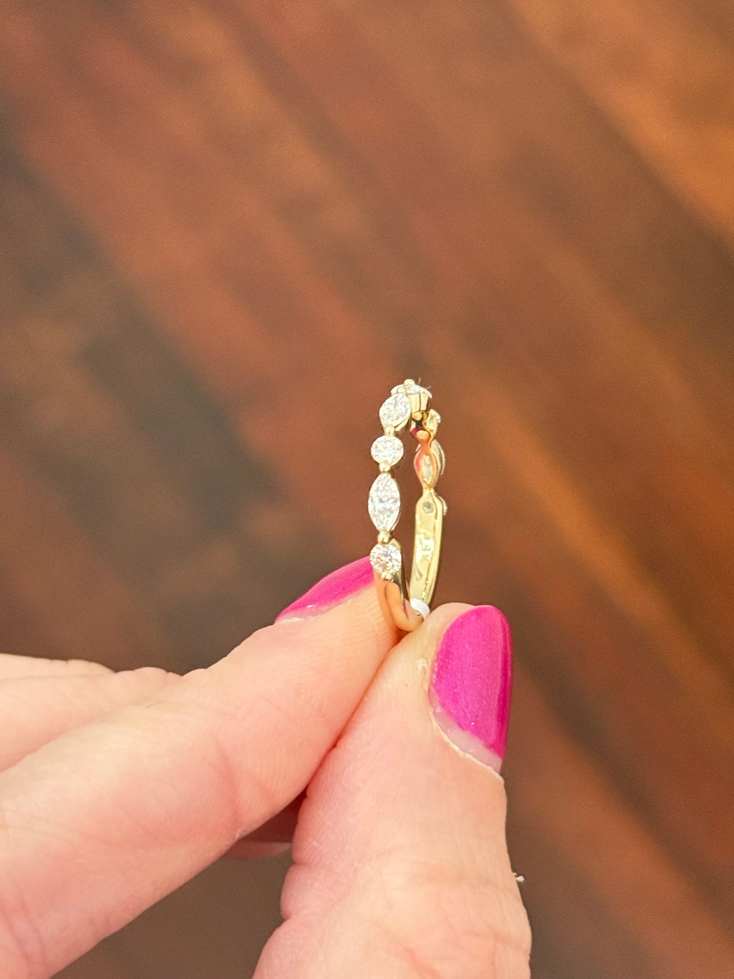Yellow gold 1.53ct marquise and round lab diamond band